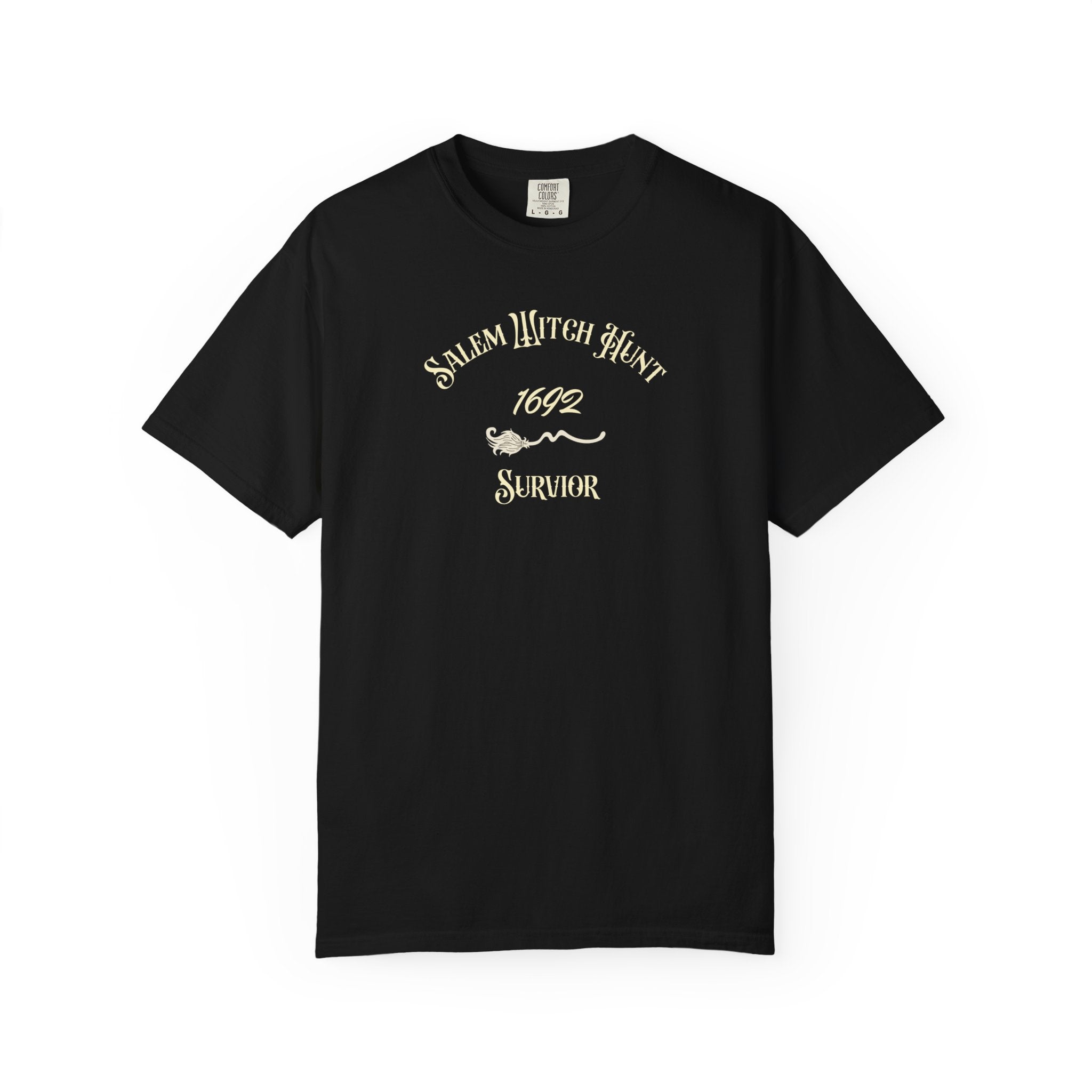 Salem Witch Hunt 1692 Survivor Halloween T-Shirt