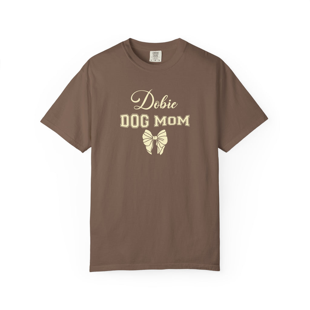 Dobie Dog Mom T-Shirt