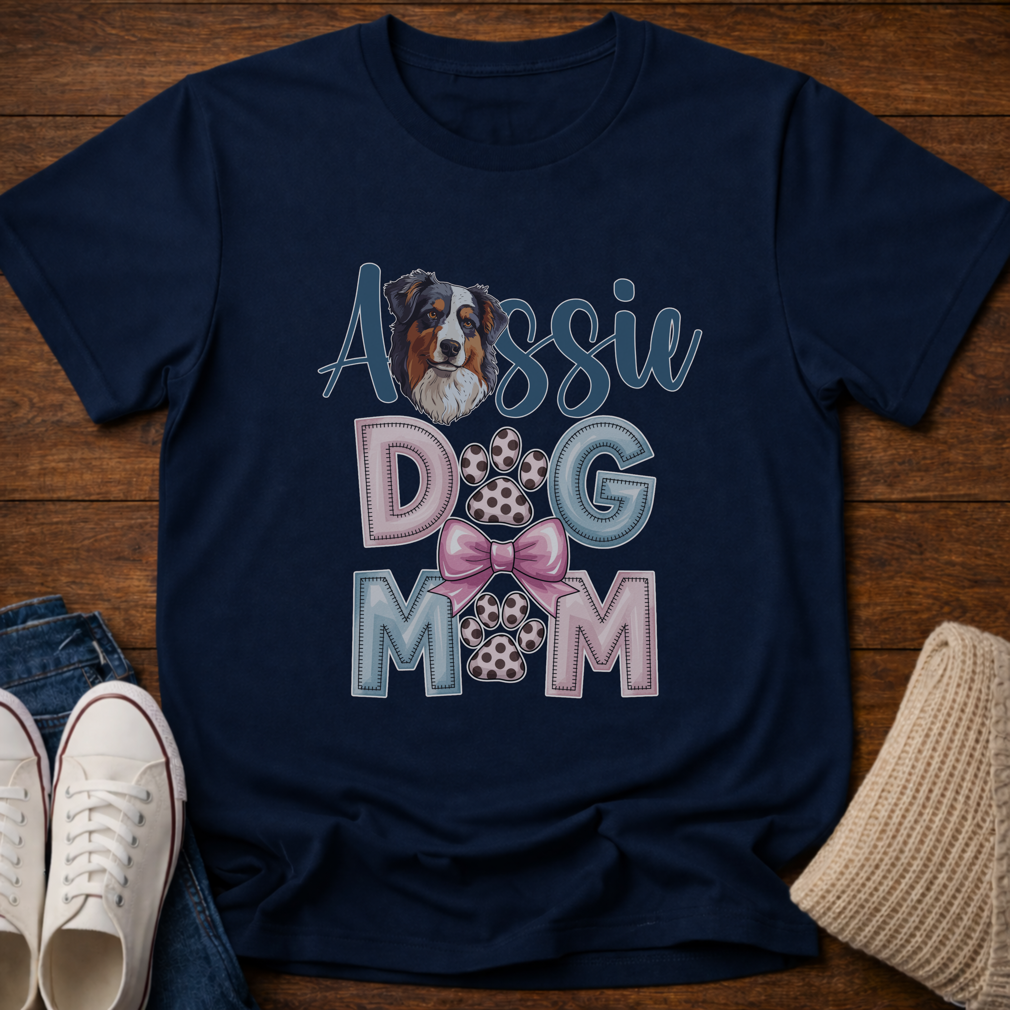 Aussie Mom Paw Print T-Shirt